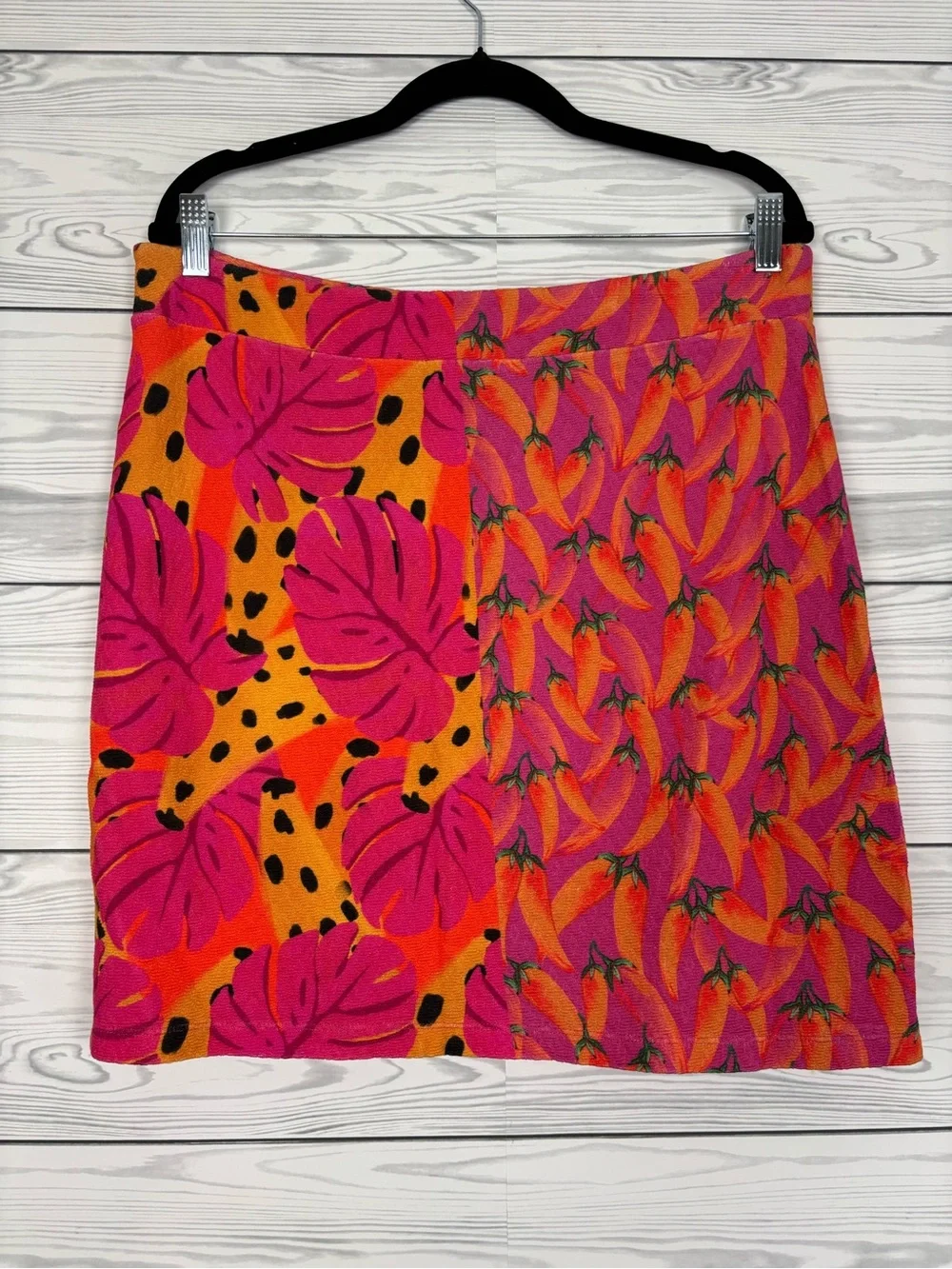 Farm Rio Anthropologie Knit Mini Skirt Chili Peppers Bananas Size Large